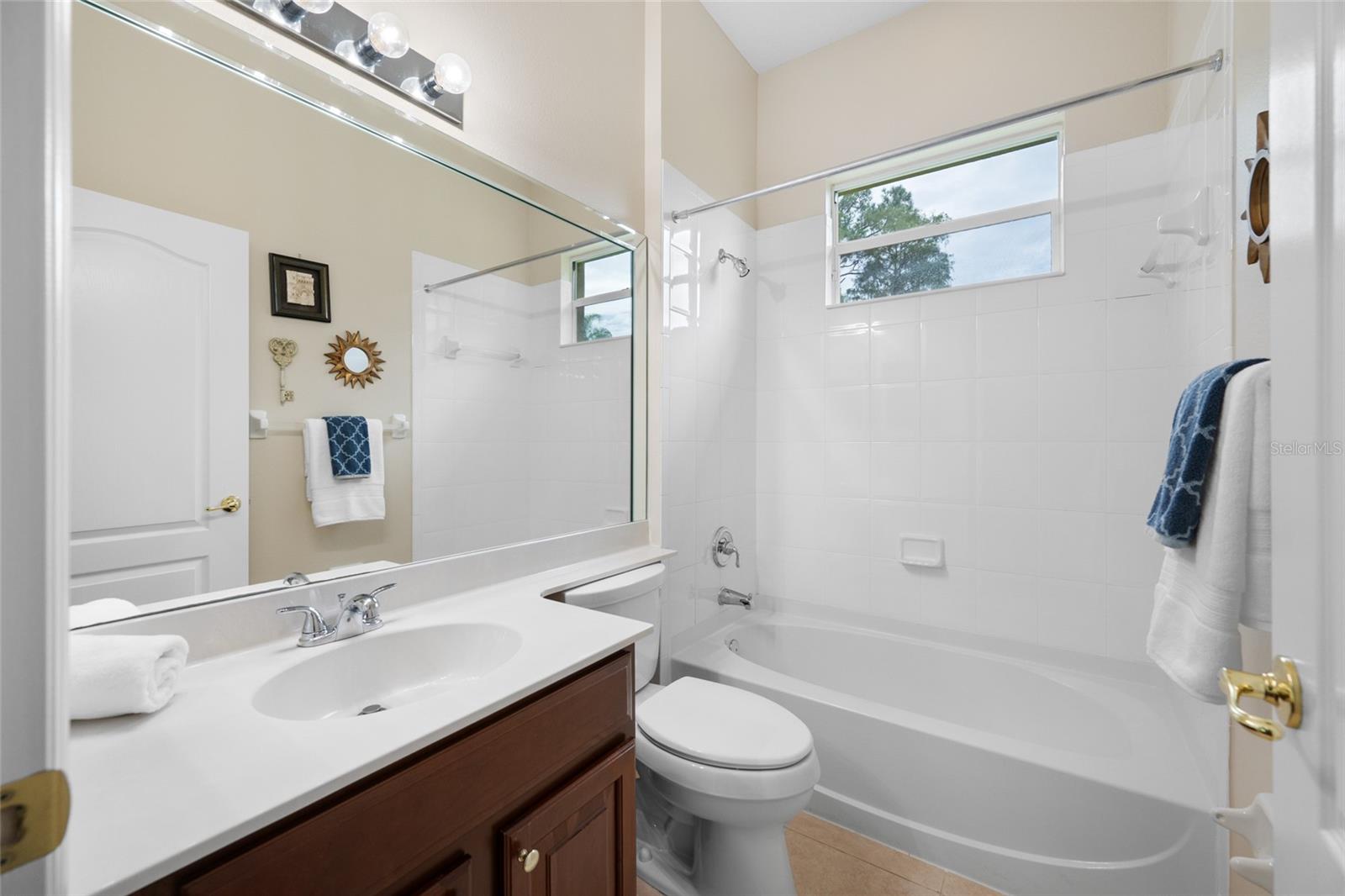 11421 Strathaven Ct Property Photo 42