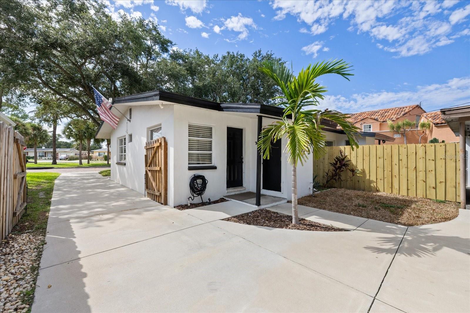 1863 Pasadena Dr Property Photo 32