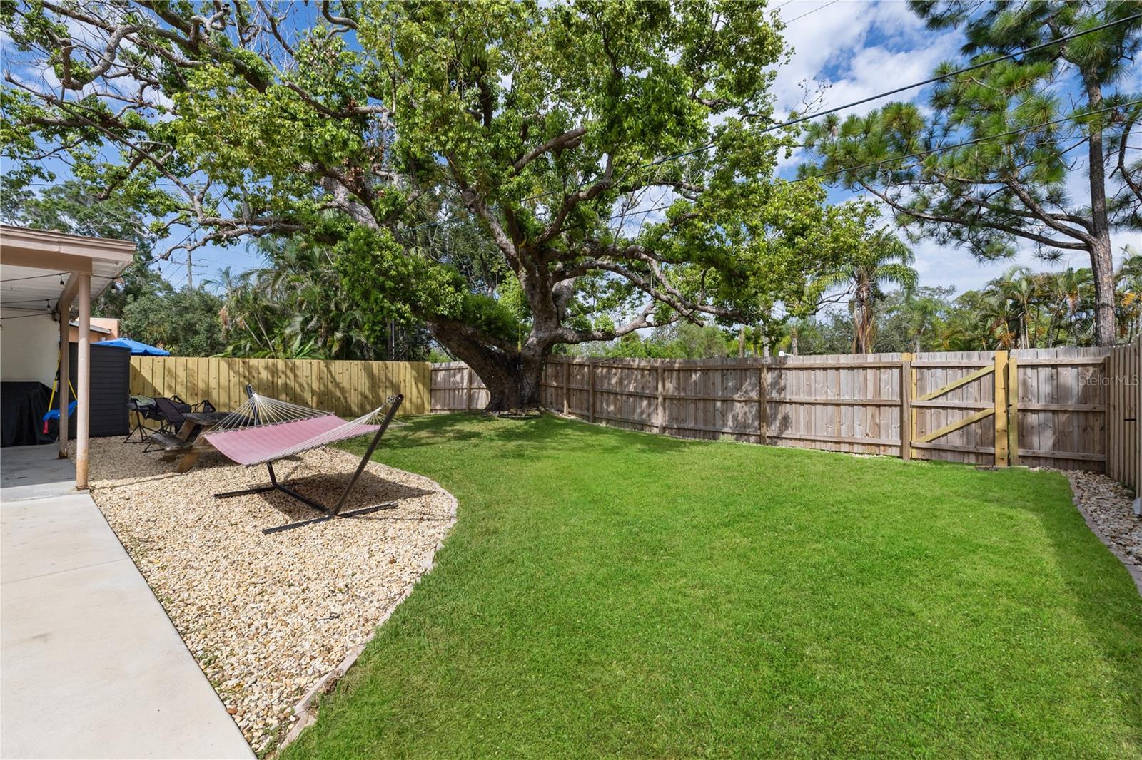 1863 Pasadena Dr Property Photo 37