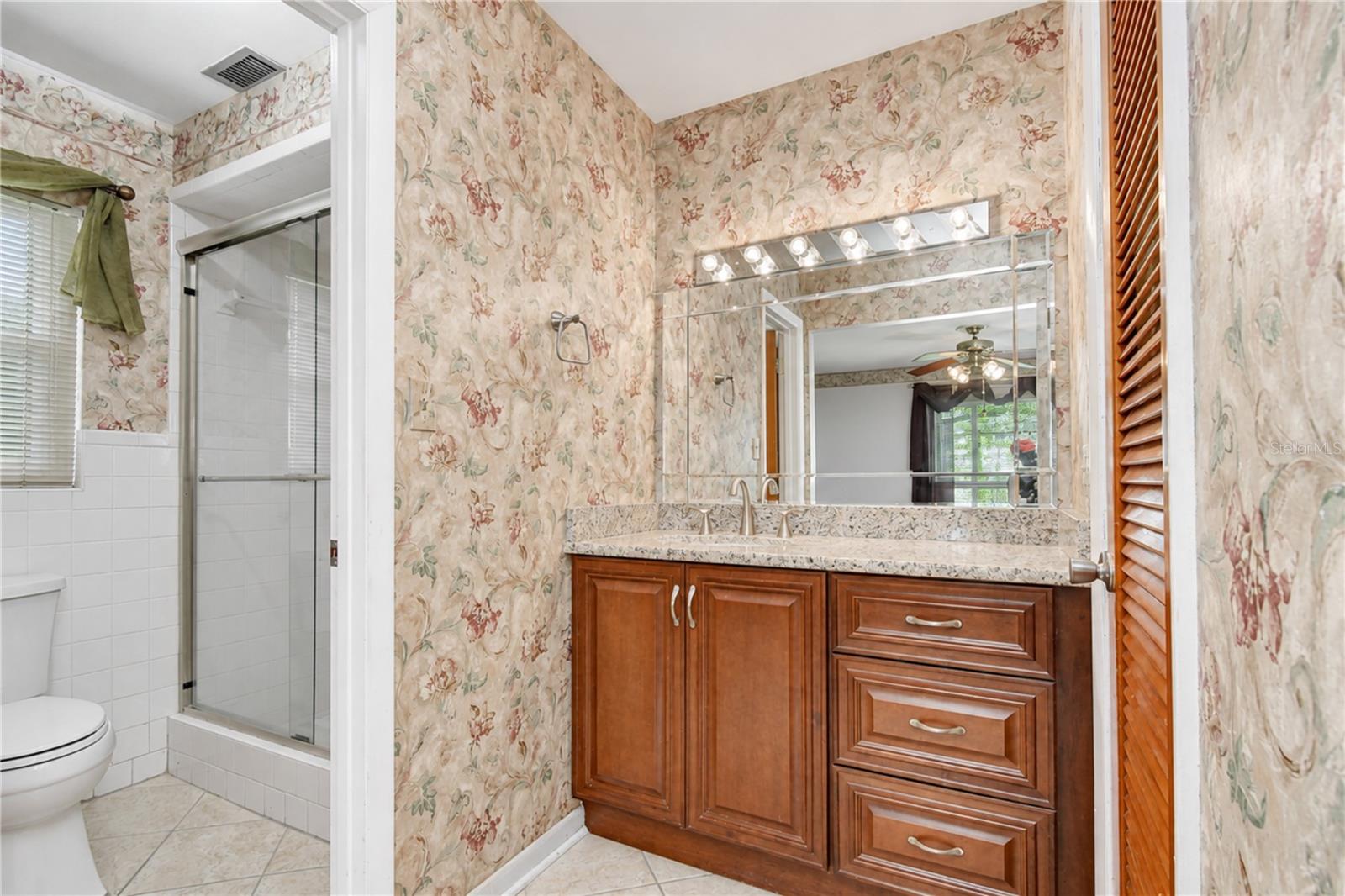2205 Malibu Dr Property Photo 17