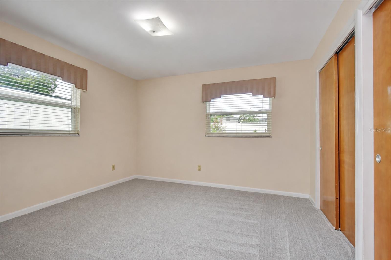 2205 Malibu Dr Property Photo 23