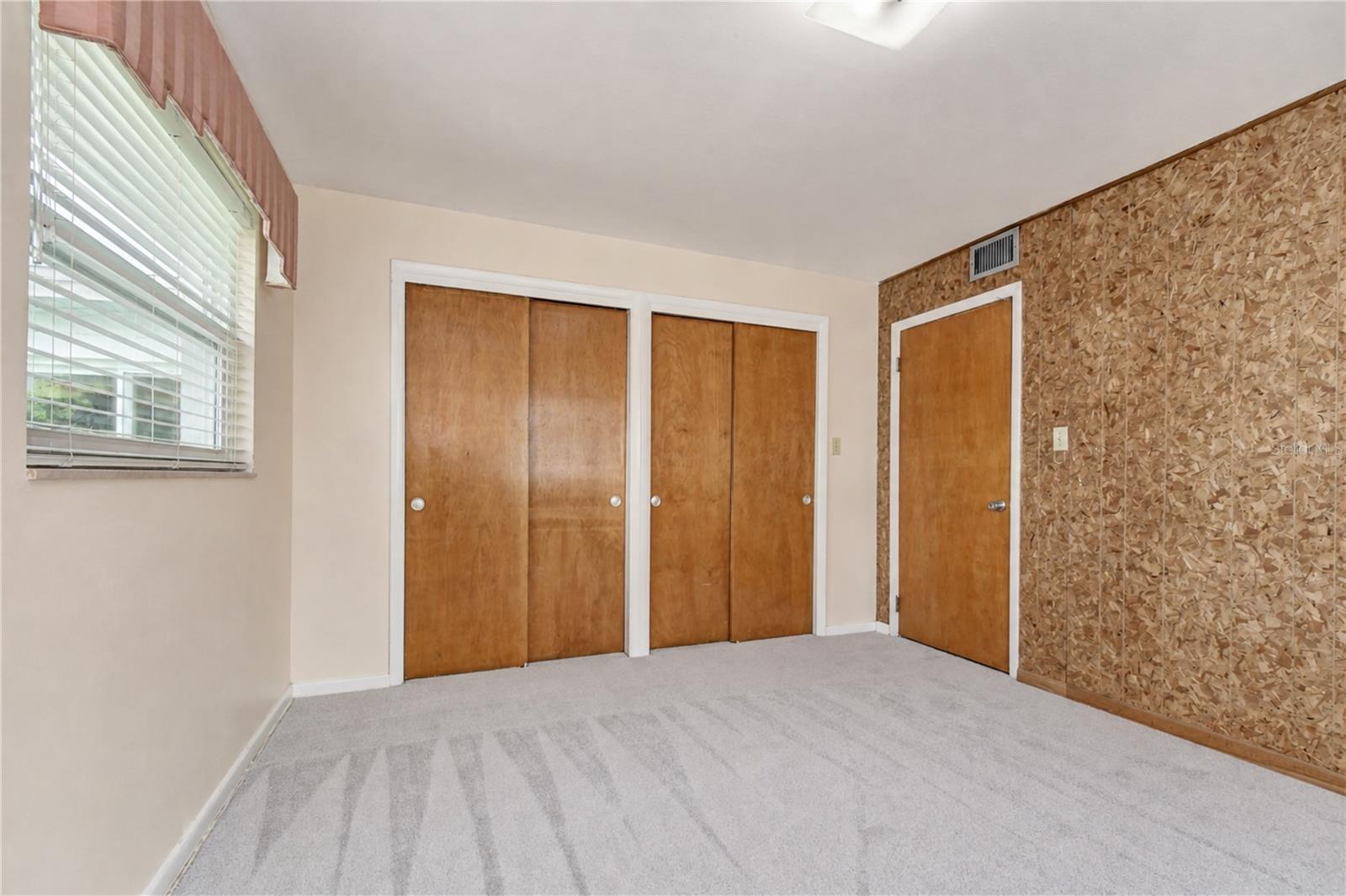 2205 Malibu Dr Property Photo 24
