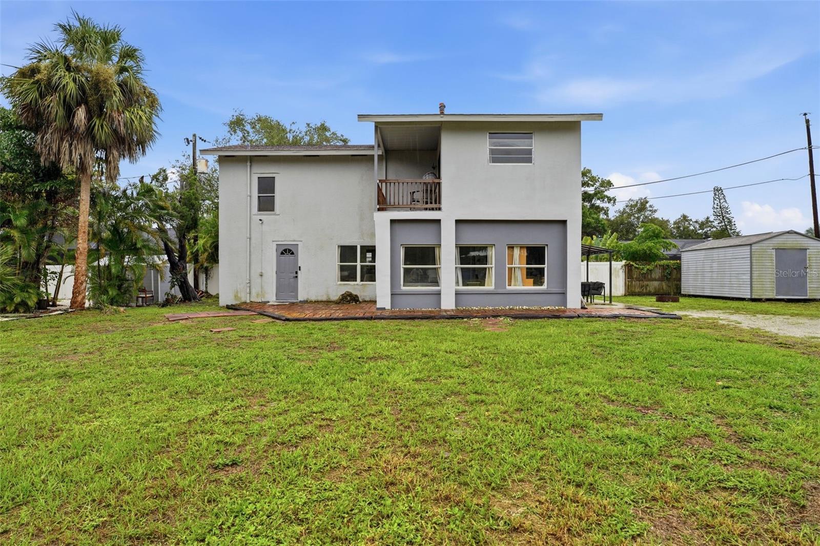 3052 ALTA VISTA ST Property Photo 1