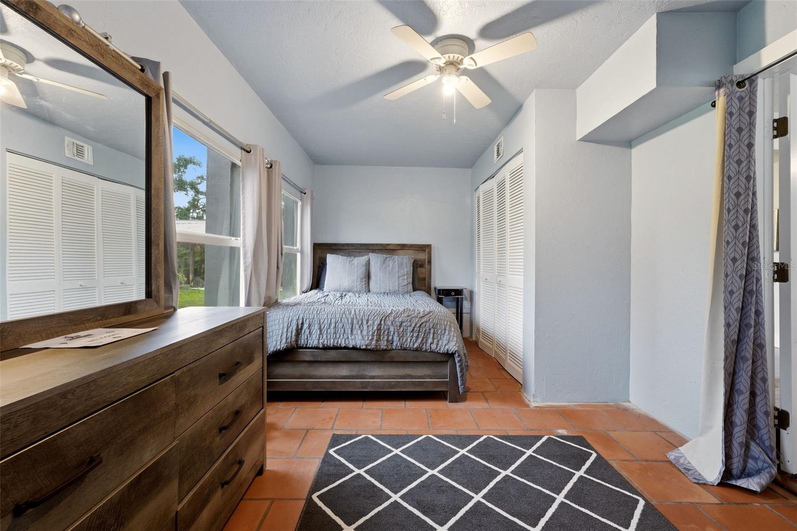 3052 Alta Vista St Property Photo 8