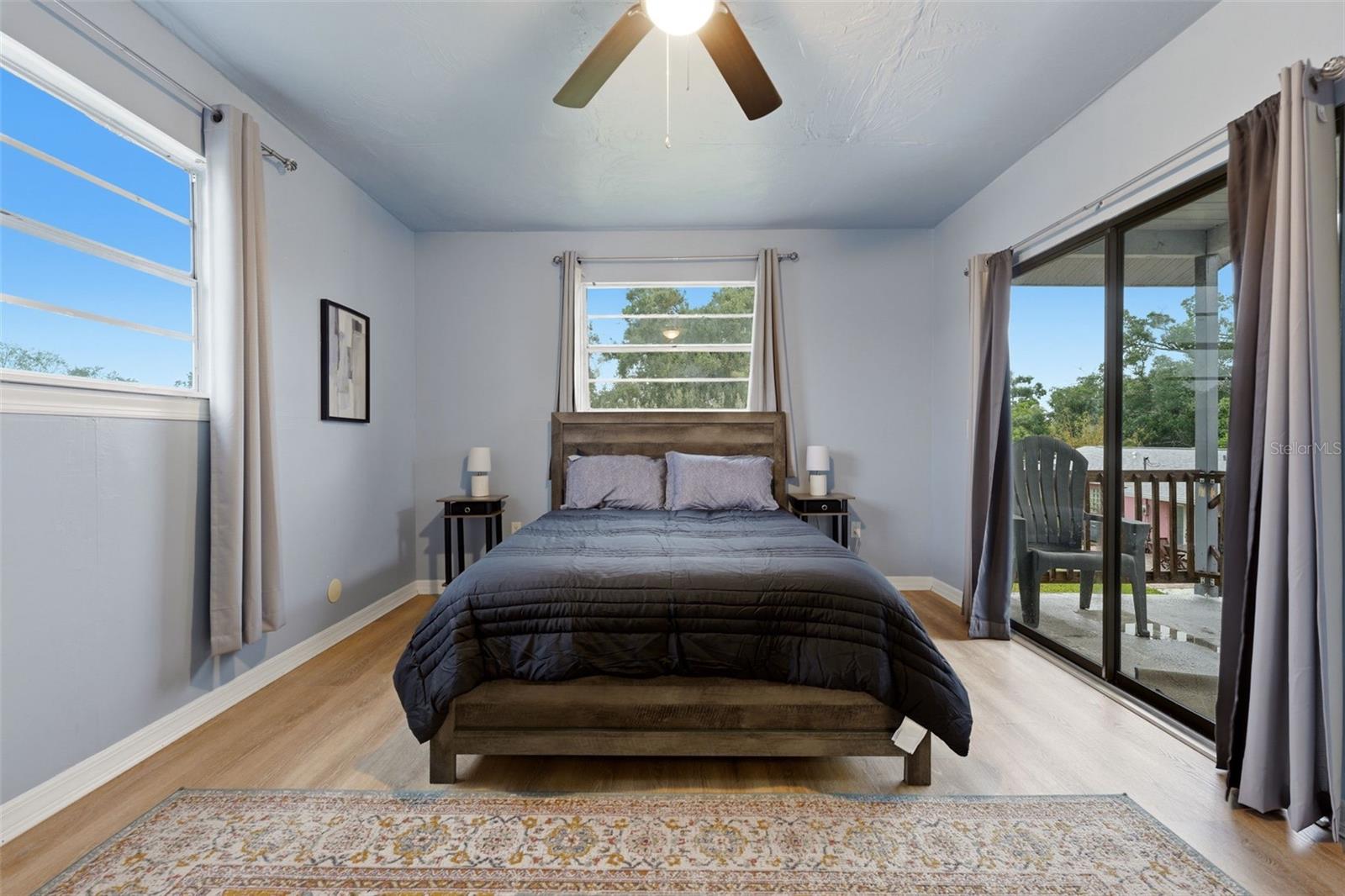 3052 Alta Vista St Property Photo 23