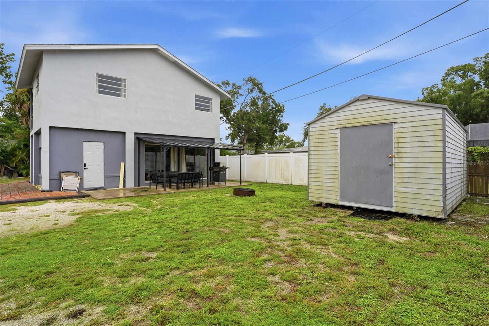 3052 Alta Vista St Property Photo 36