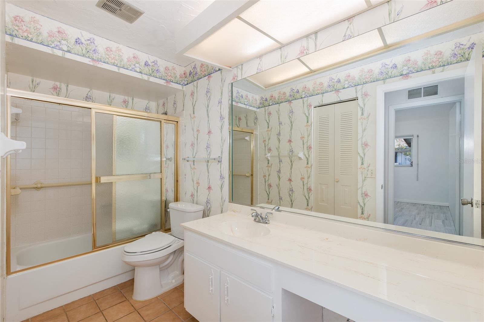 2207 Marshall Dr Property Photo 20