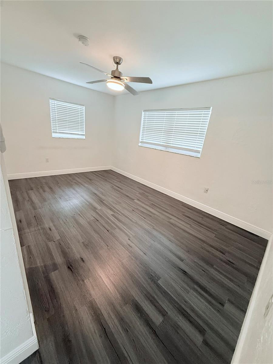 1557 Robinson Dr N Property Photo 21