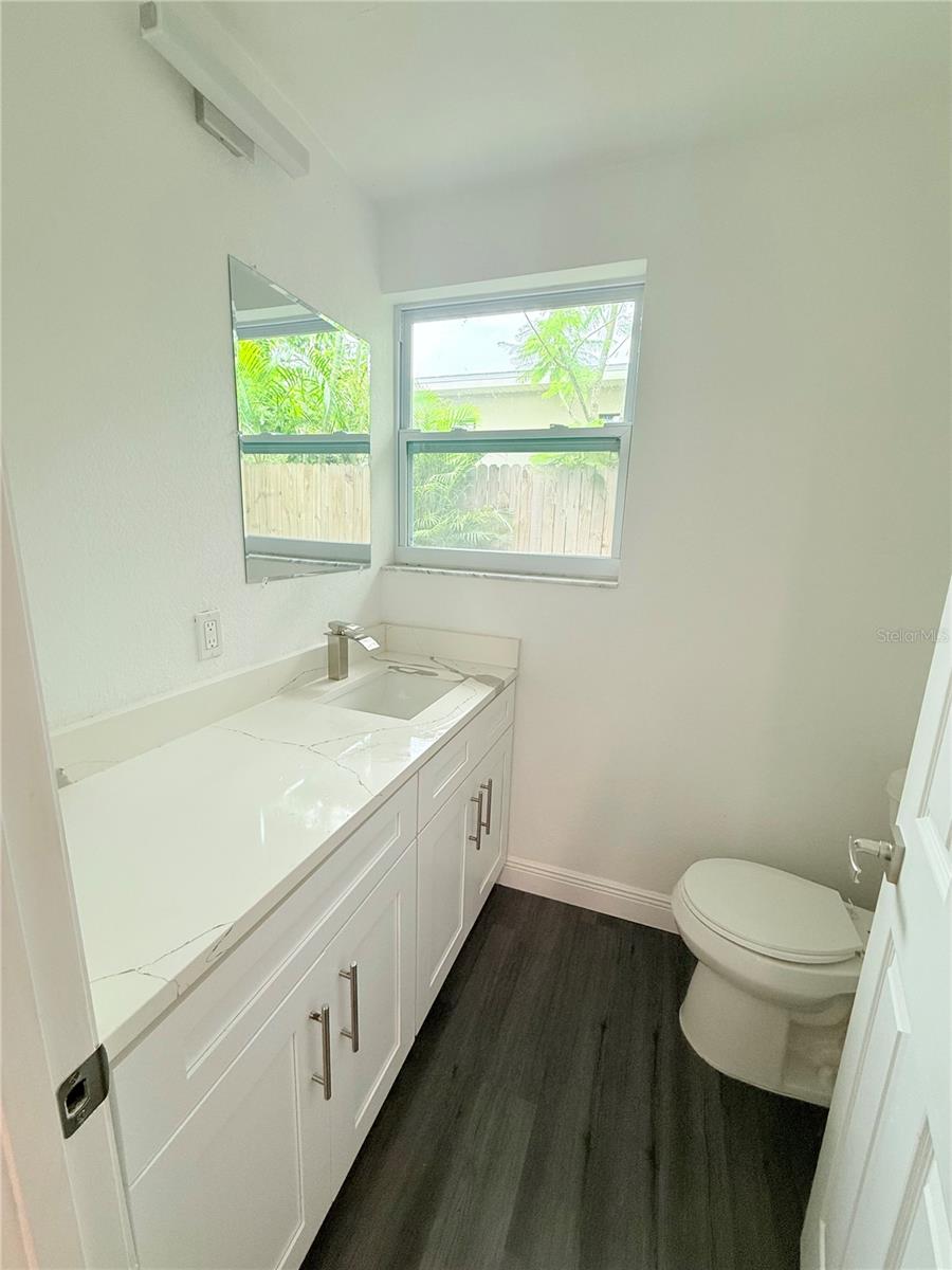 1557 Robinson Dr N Property Photo 33
