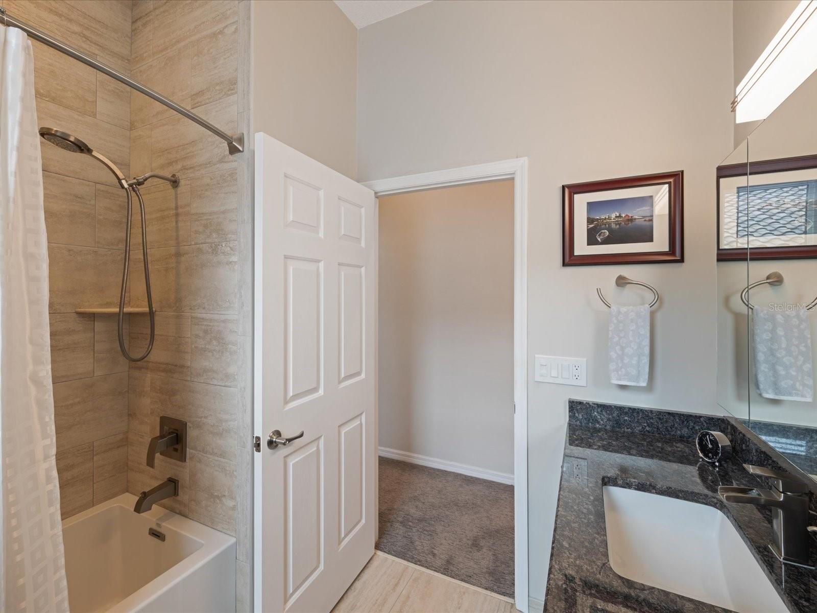 4987 Cross Pointe Dr Property Photo 41