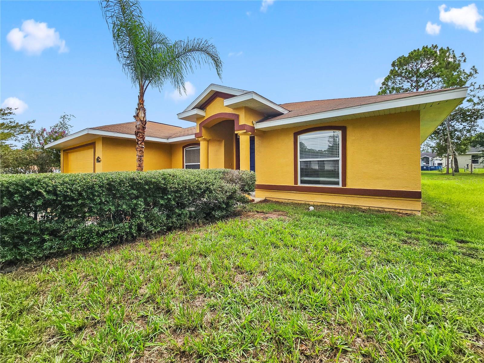 TB8536940 Property Photo 4