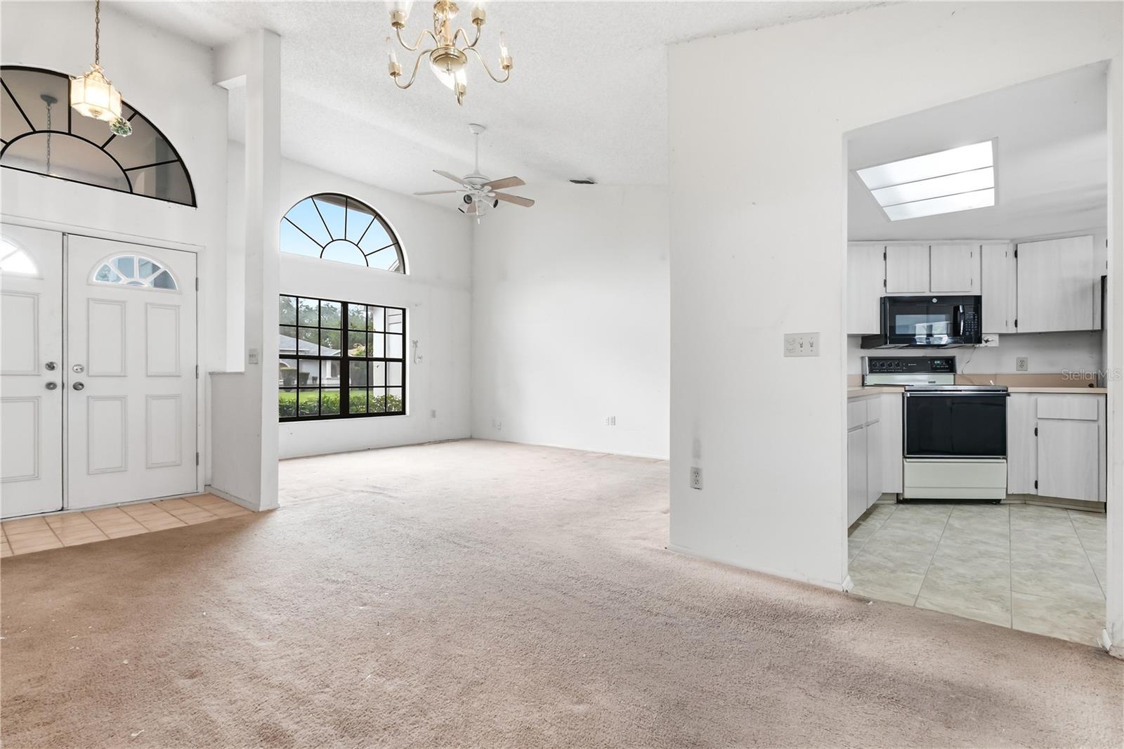 9028 Par Ct Property Photo 8
