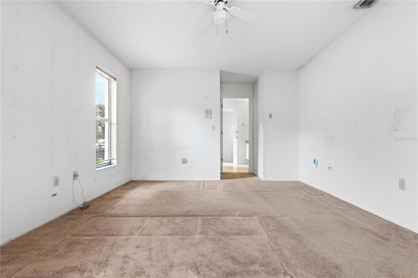 9028 Par Ct Property Photo 15