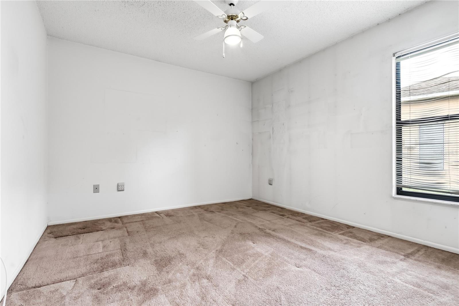 9028 Par Ct Property Photo 23