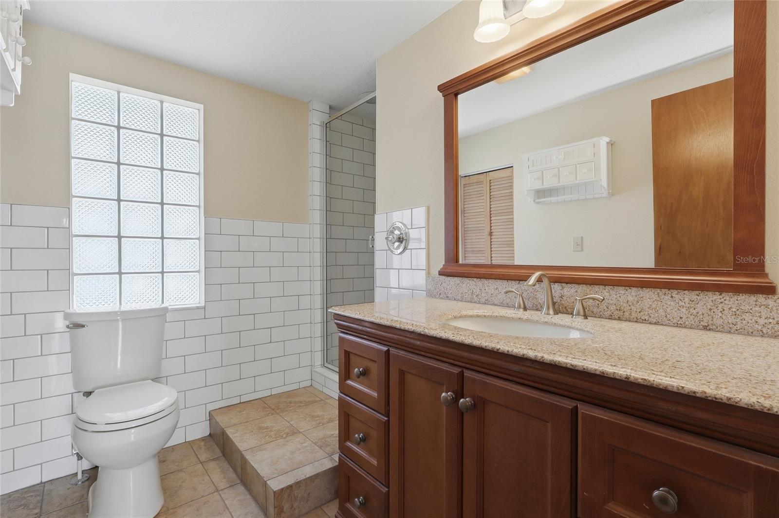 37715 Dixie Ave Property Photo 16
