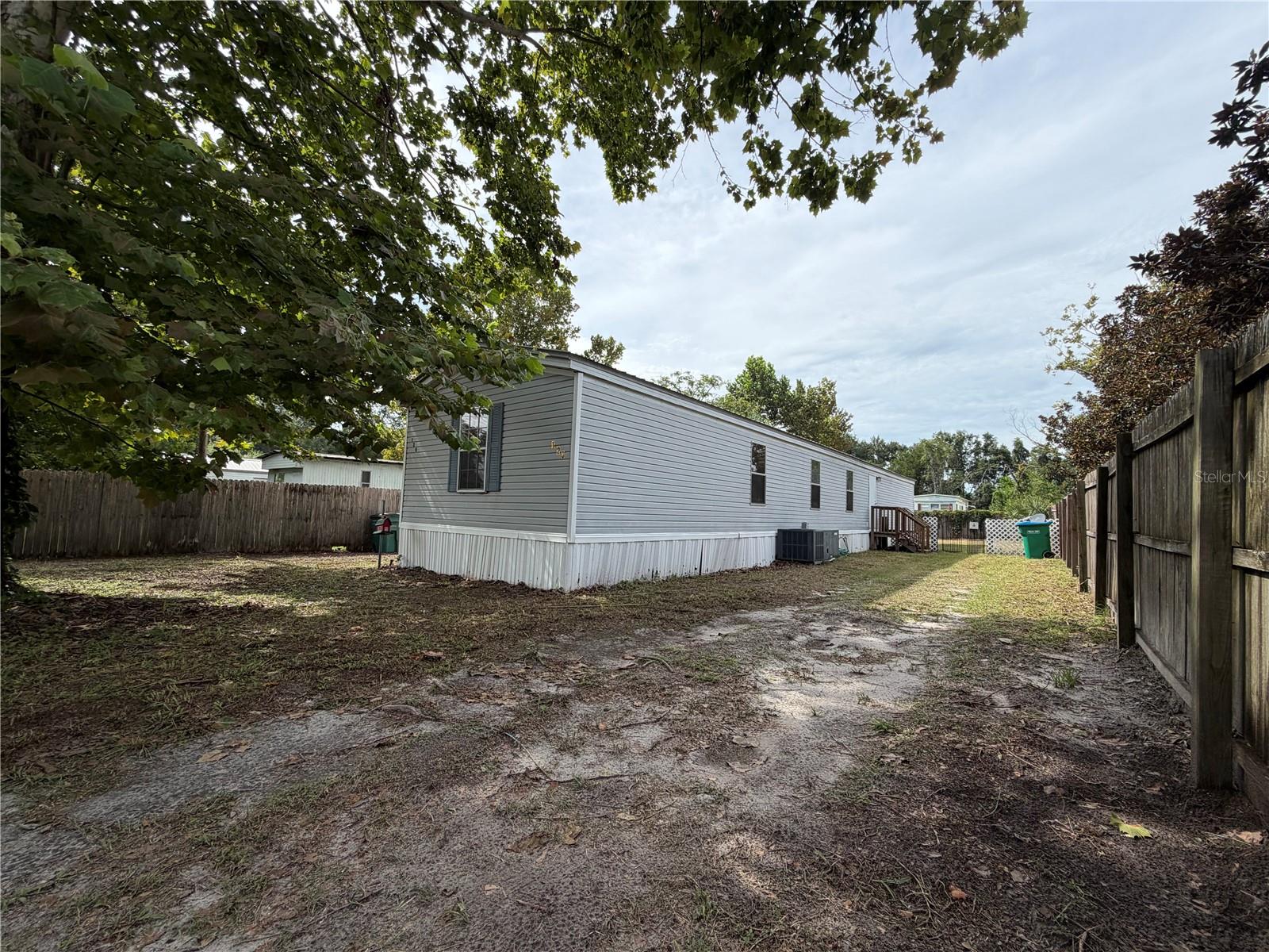 120 Ne 12 Ave Property Photo 1