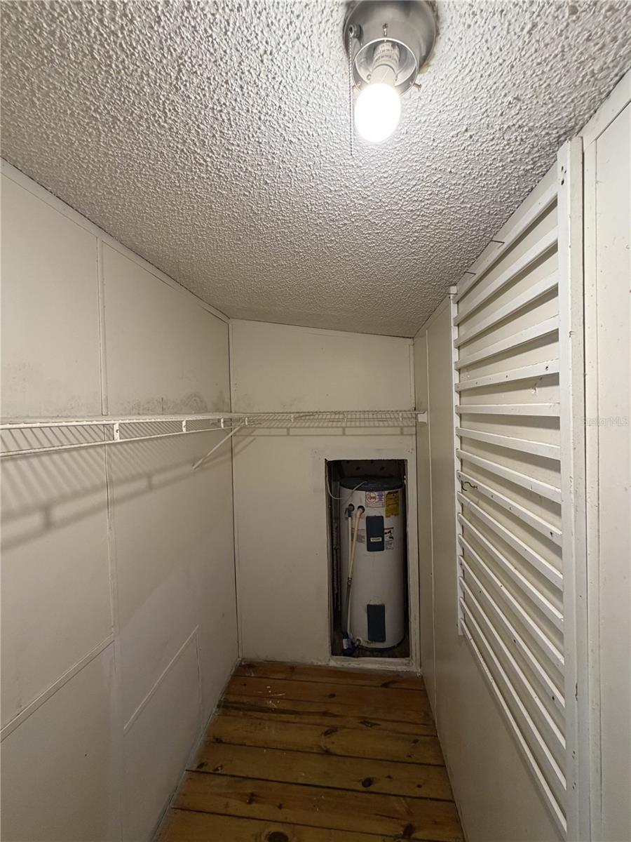 120 Ne 12 Ave Property Photo 15