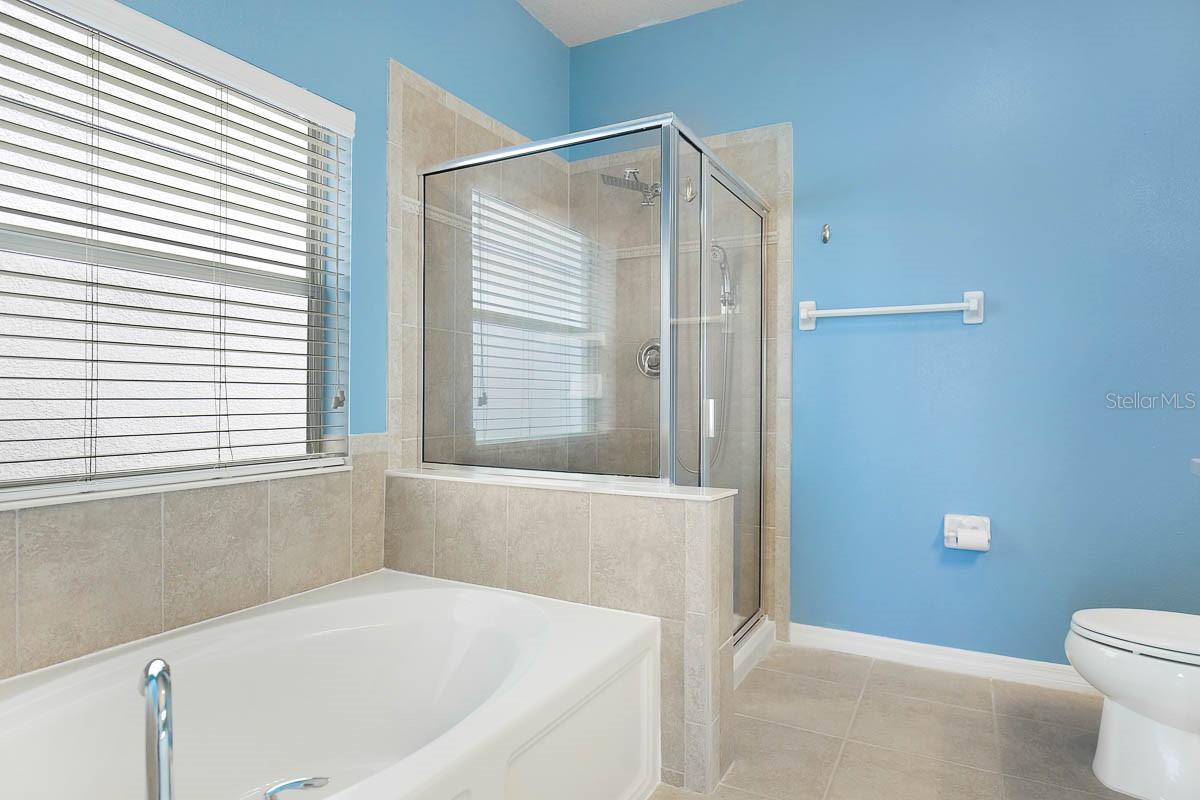 8614 Turnstone Shore Ln Property Photo 22