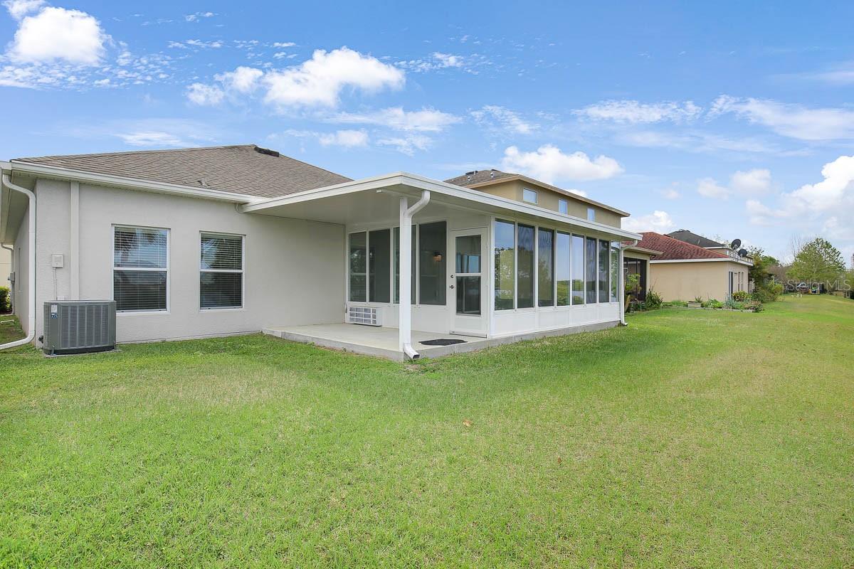 8614 Turnstone Shore Ln Property Photo 27