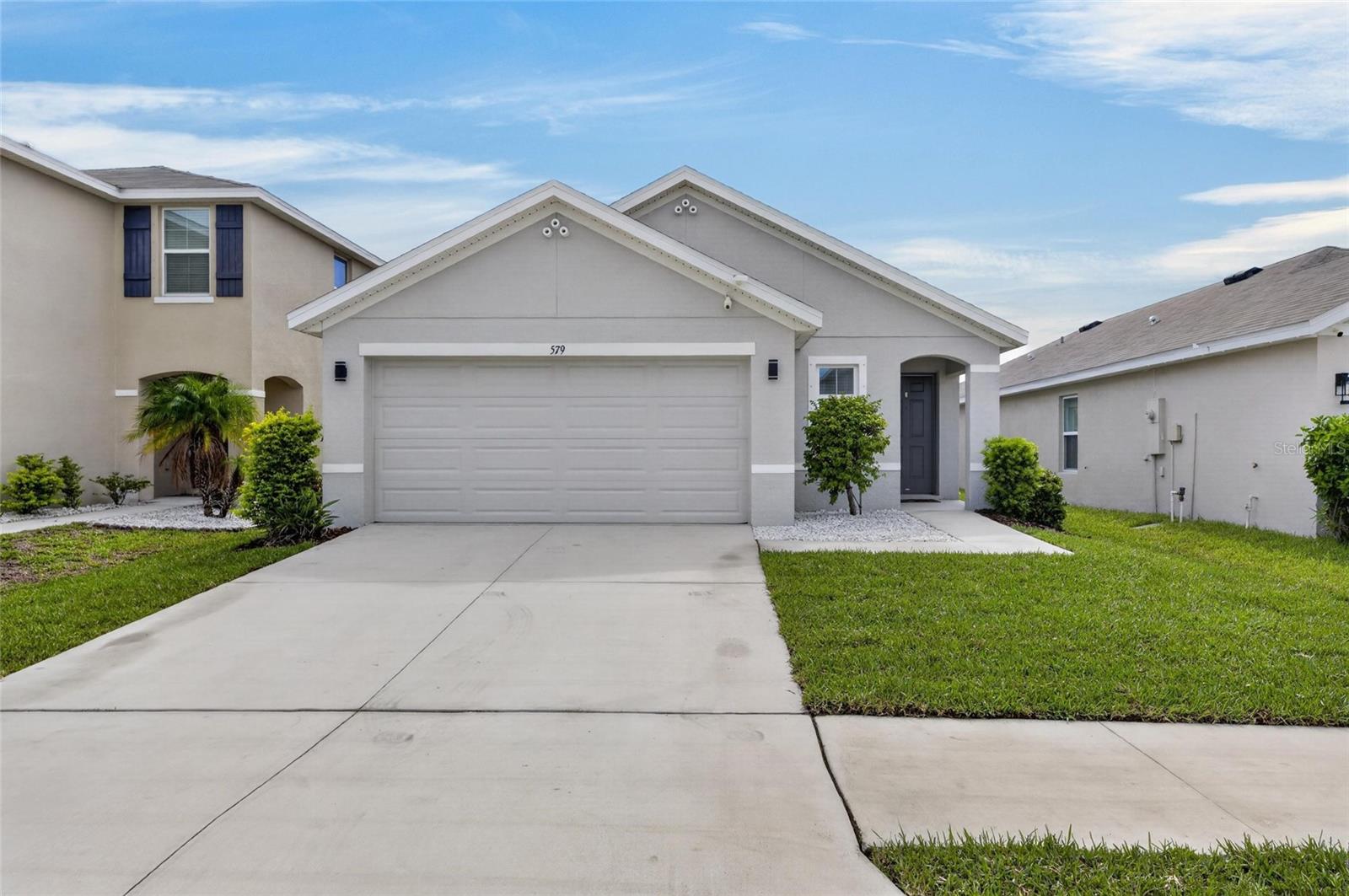 579 Olive Conch St Property Photo 1
