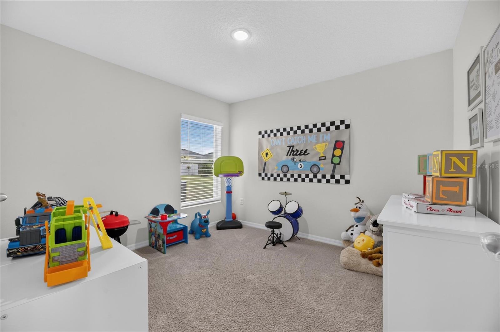 579 Olive Conch St Property Photo 12