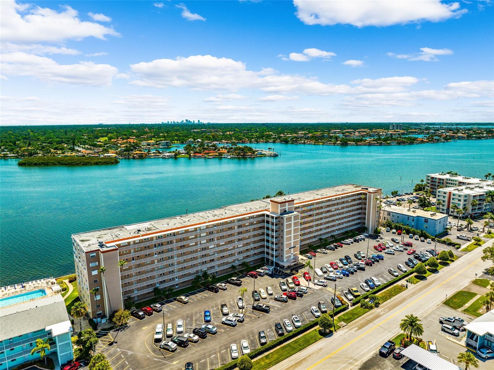 1847 Shore Dr S #101 Property Photo 1