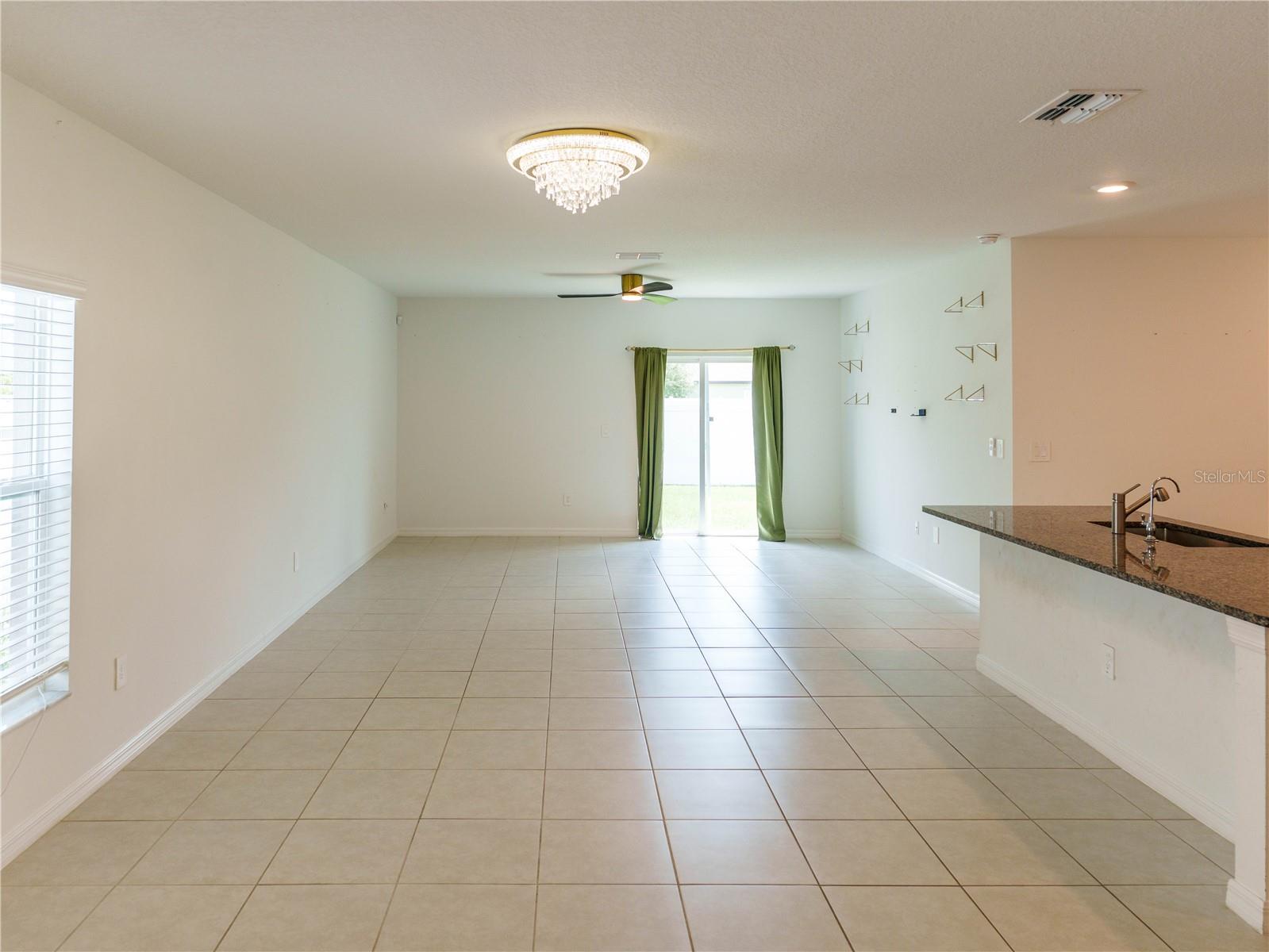 13693 Newbridge St Property Photo 3