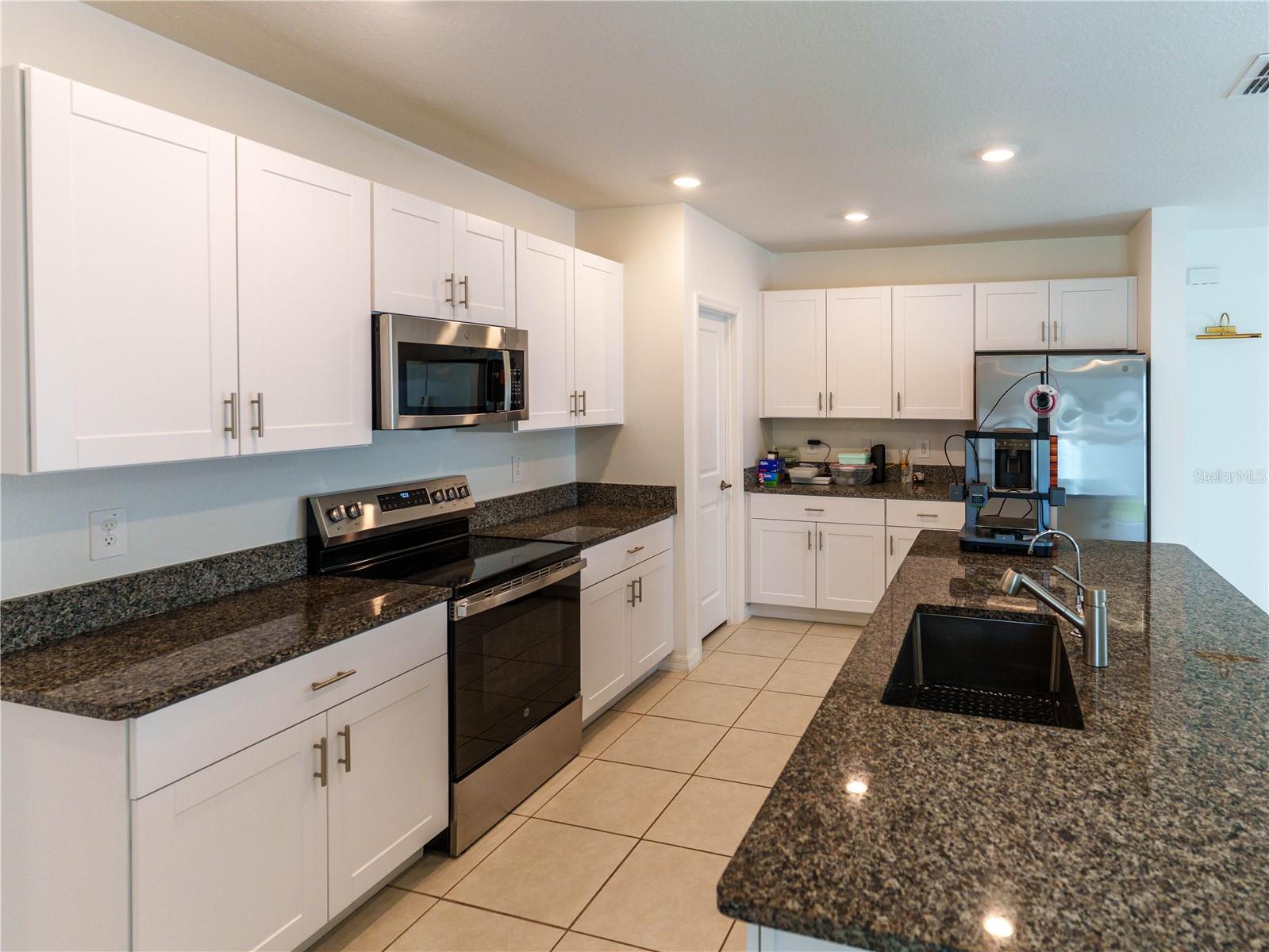13693 Newbridge St Property Photo 8