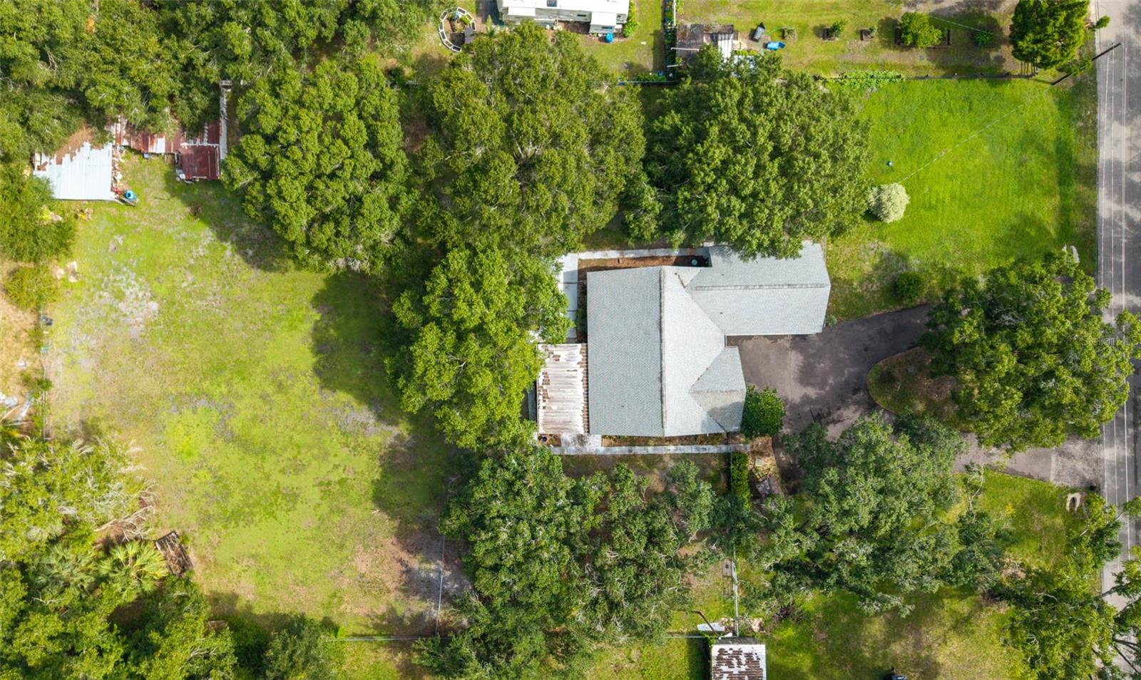 15370 Apache Dr Property Photo 4