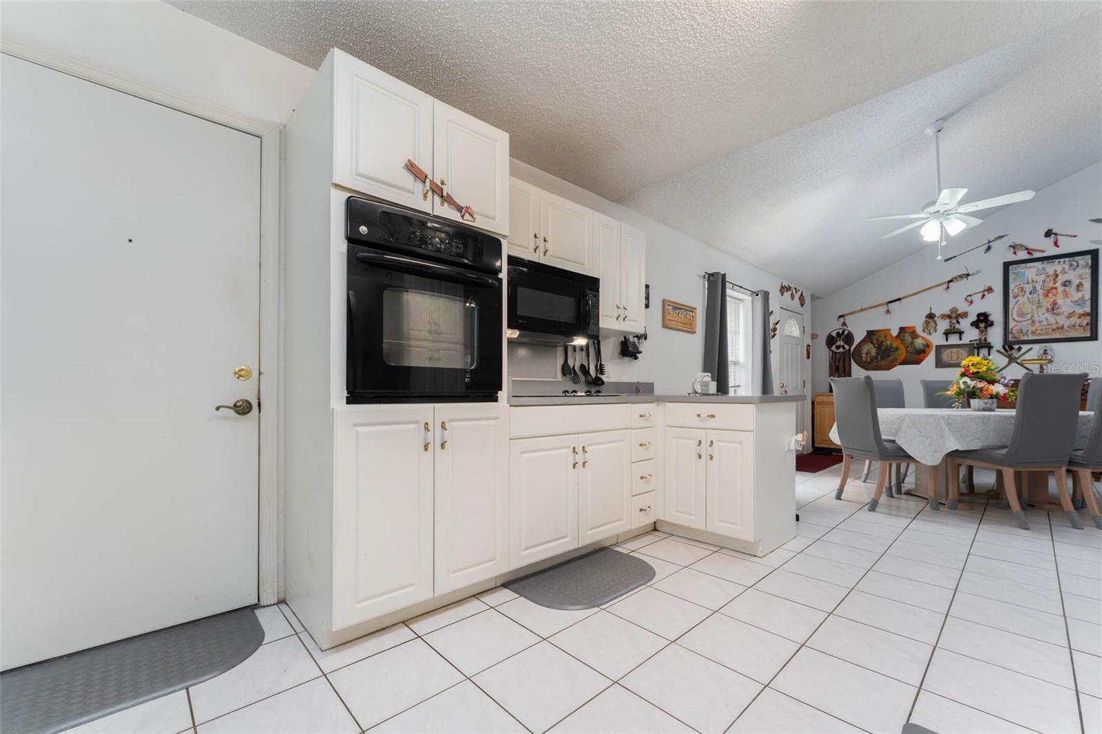 15370 Apache Dr Property Photo 13