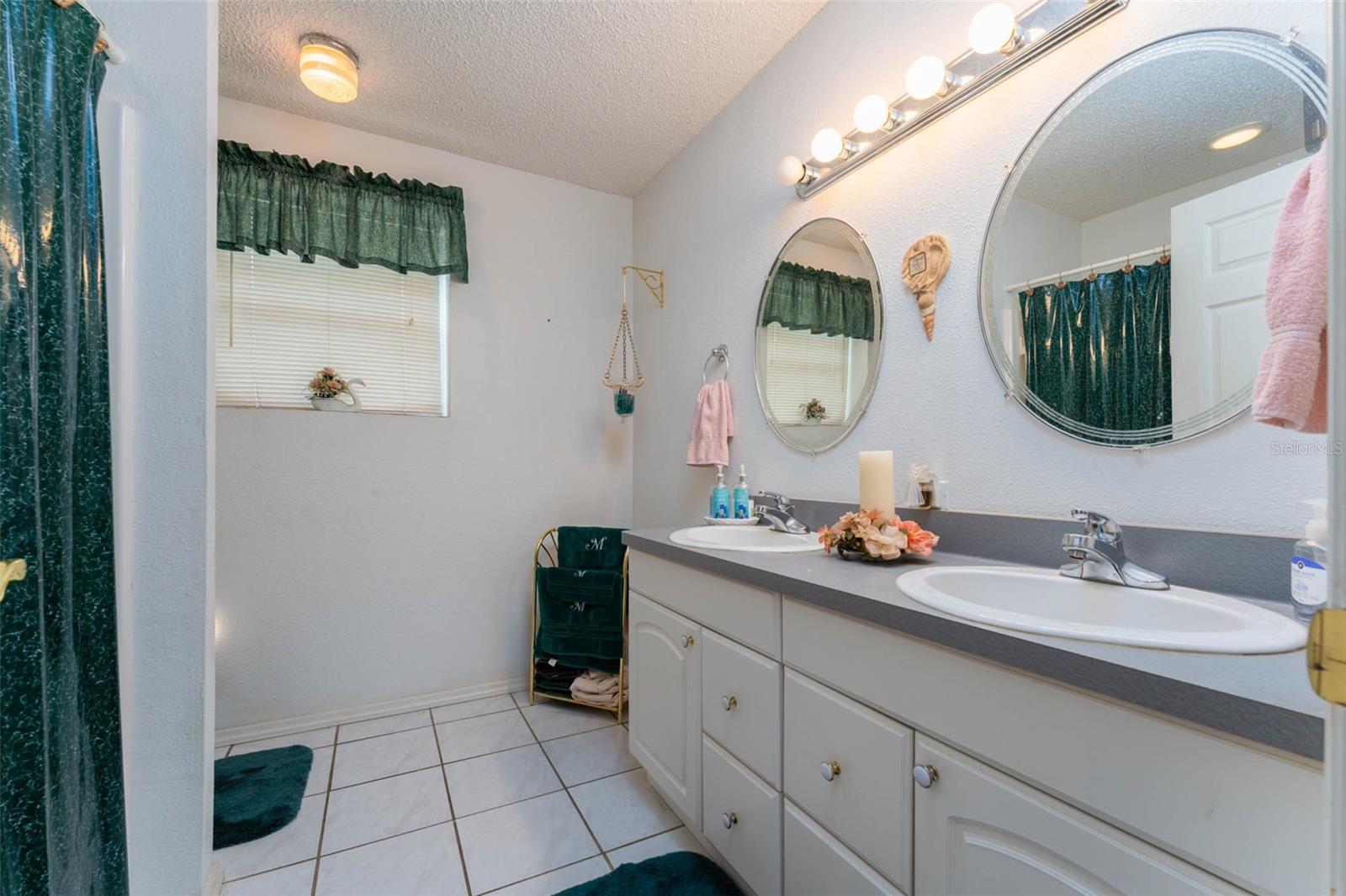 15370 Apache Dr Property Photo 20