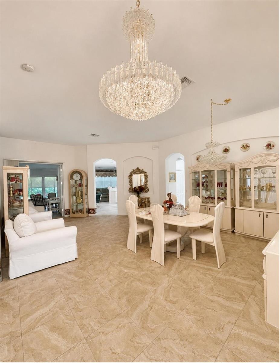 10924 Rain Hollow Ct Property Photo 5