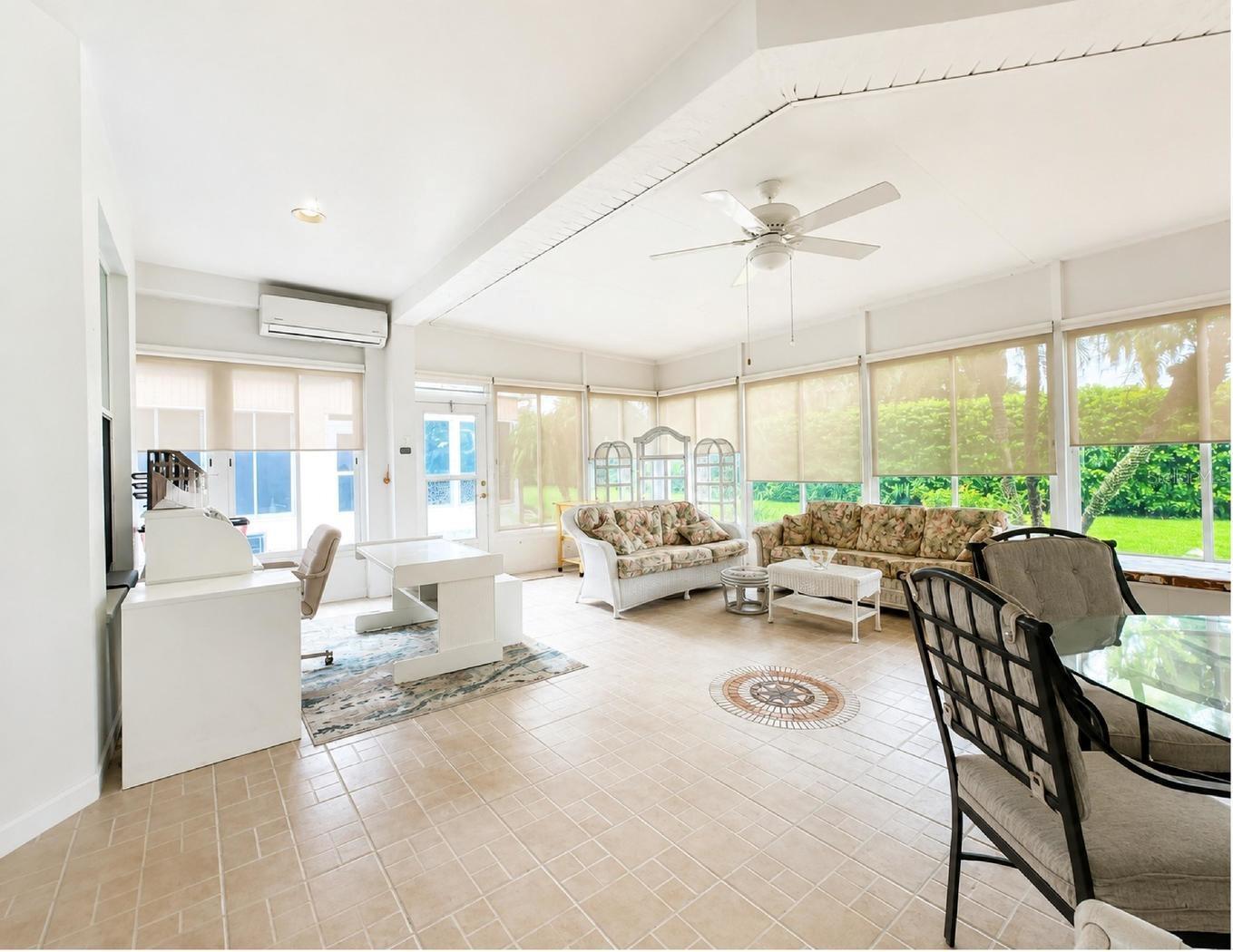10924 Rain Hollow Ct Property Photo 10