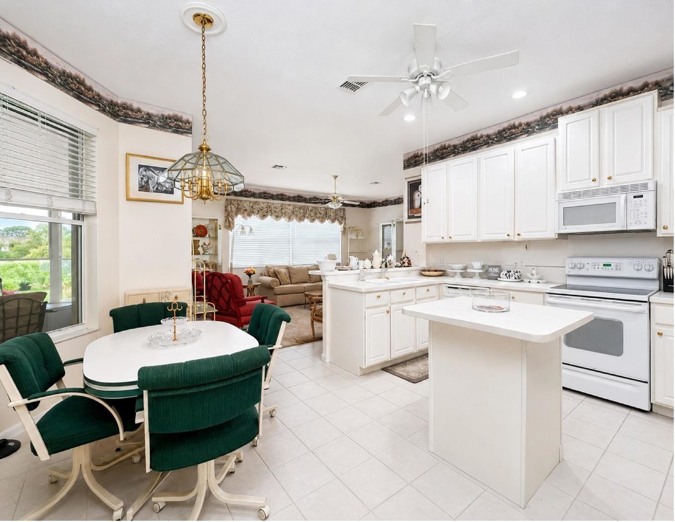 10924 Rain Hollow Ct Property Photo 17