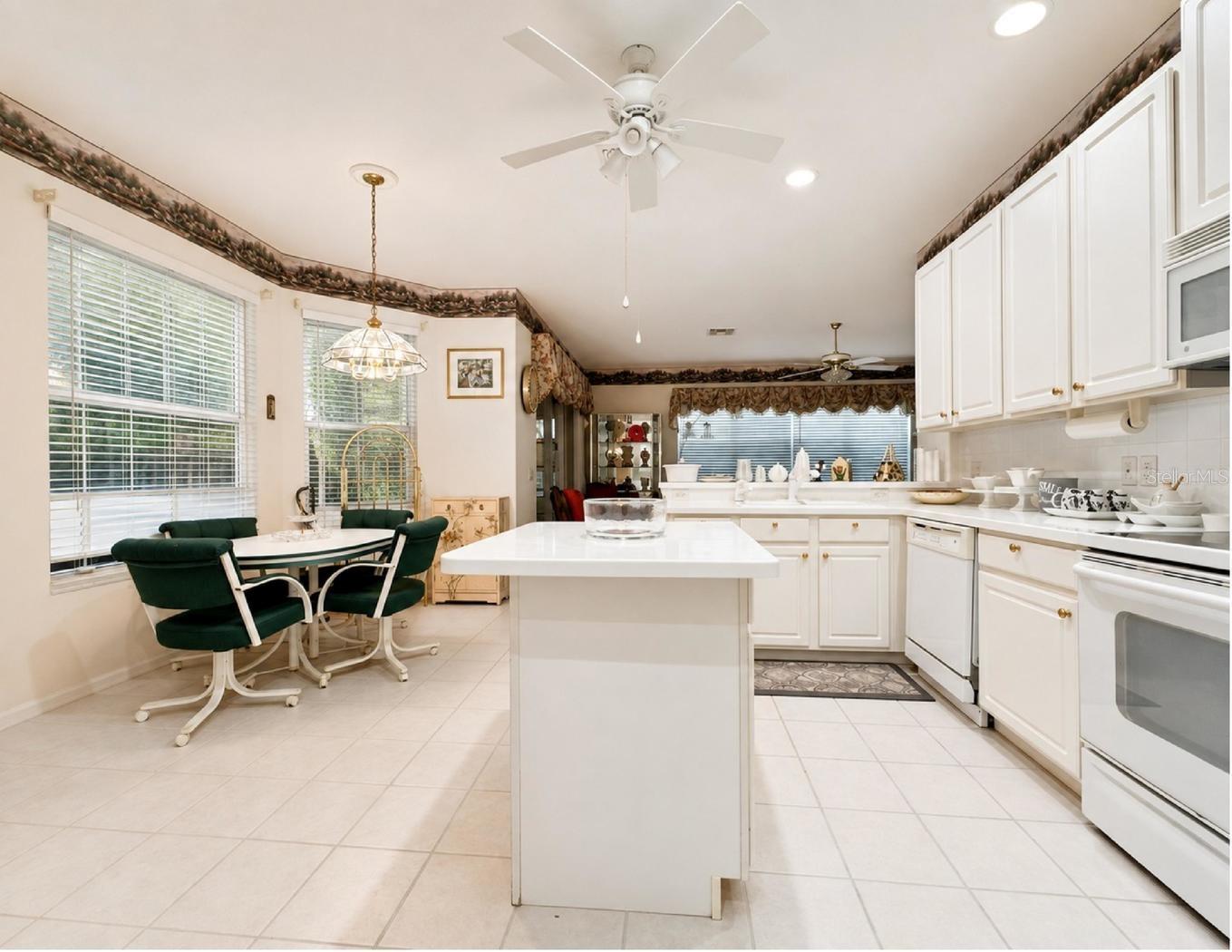 10924 Rain Hollow Ct Property Photo 21