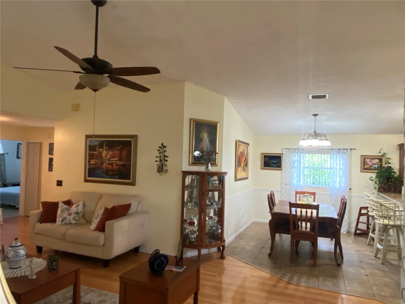 1420 Windjammer Pl Property Photo 8