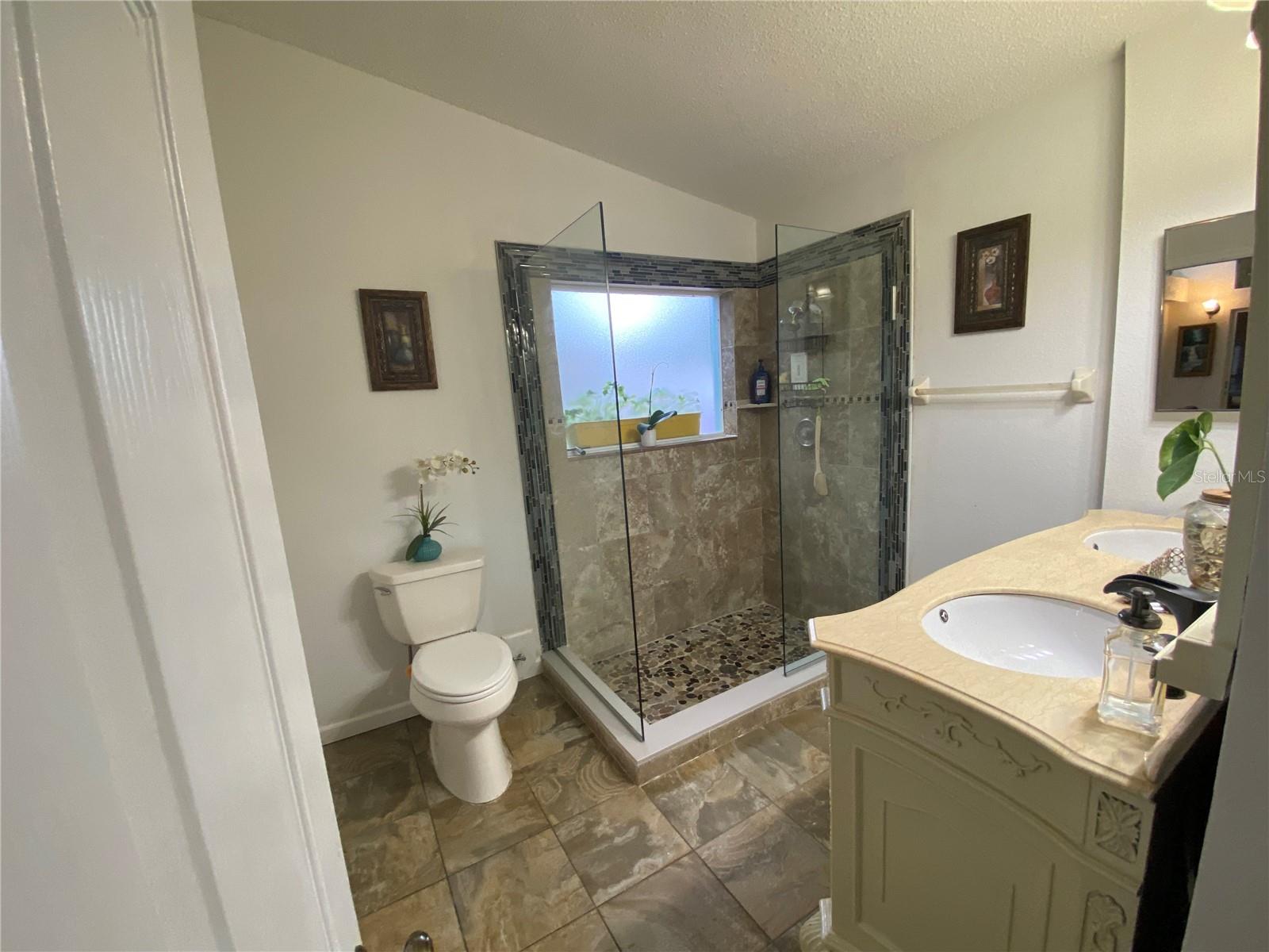 1420 Windjammer Pl Property Photo 15