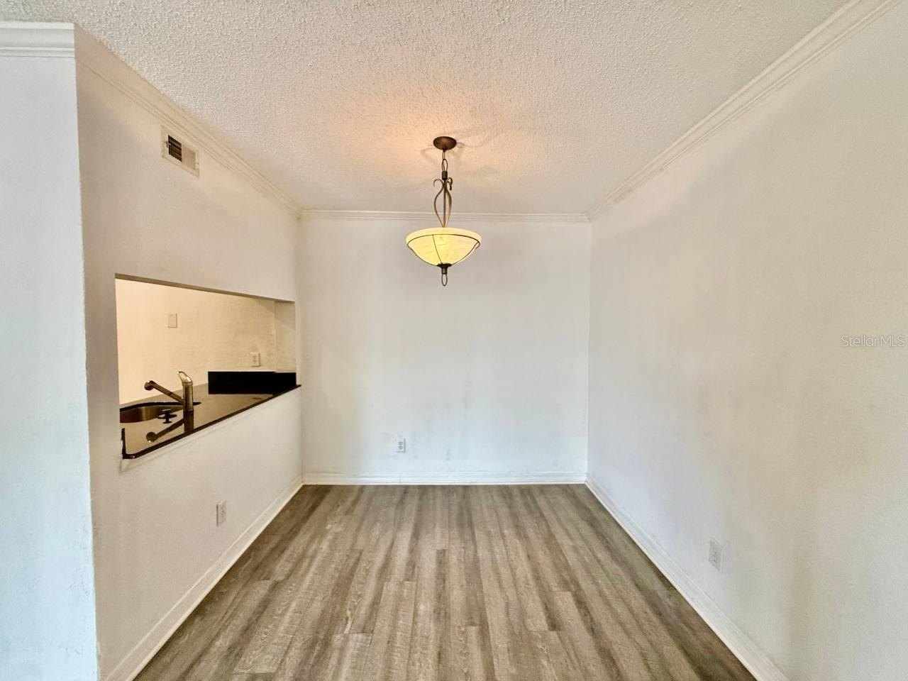 3311 Haviland Ct #204 Property Photo 3
