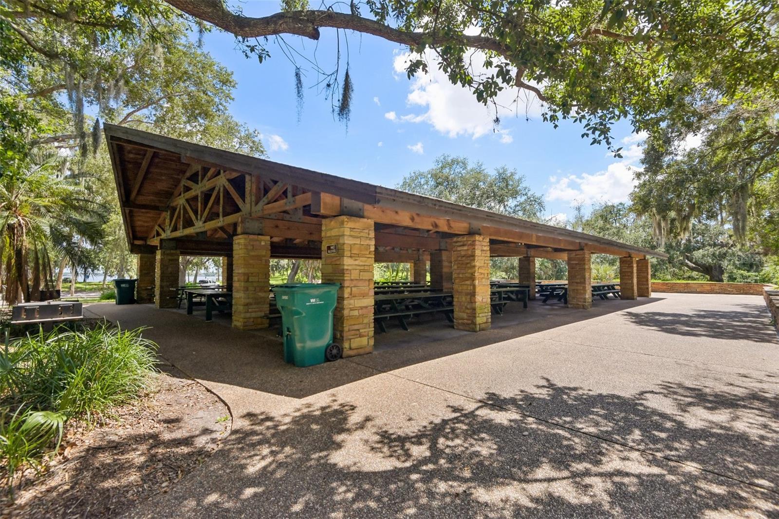 1701 Country Trails Dr Property Photo 47