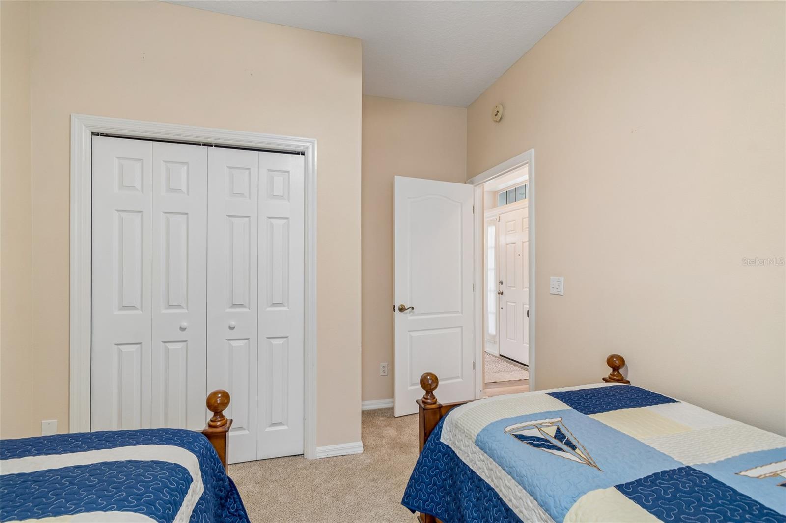 1119 Villeroy Dr Property Photo 43