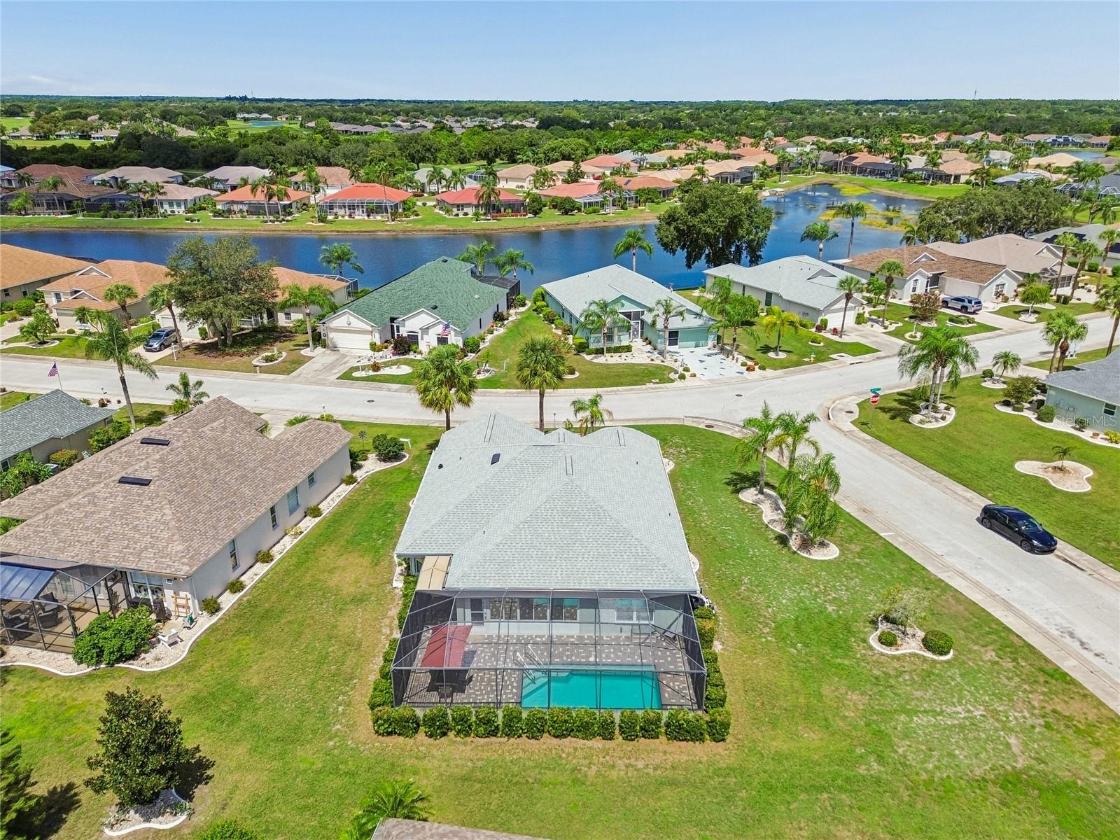 1119 Villeroy Dr Property Photo 47