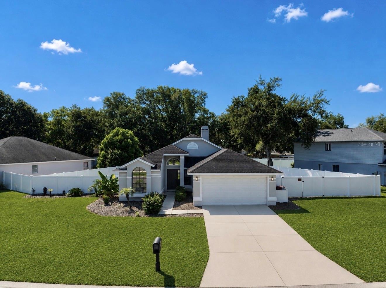 4302 Longfellow Dr Property Photo 2