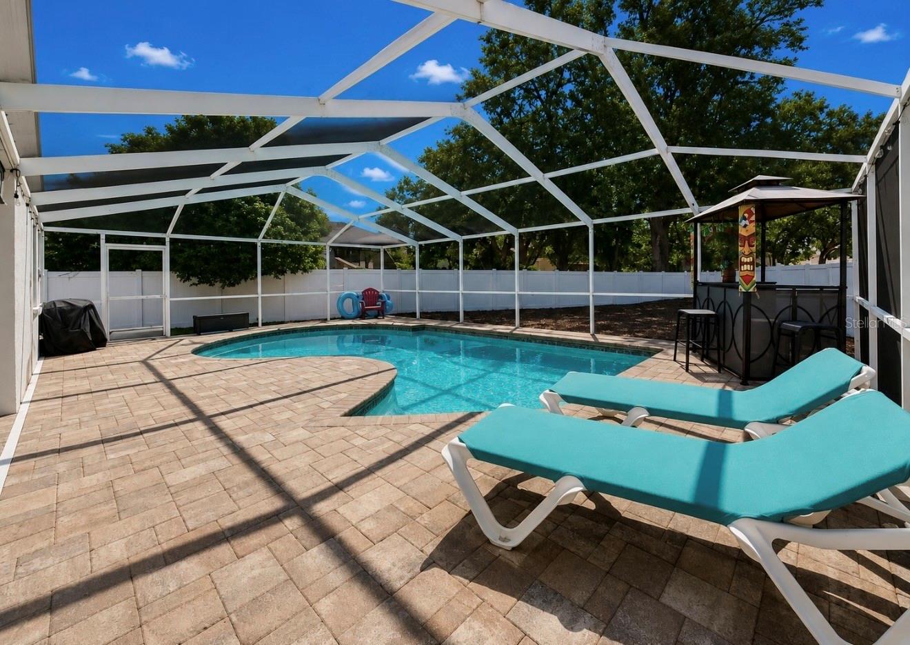 4302 Longfellow Dr Property Photo 6