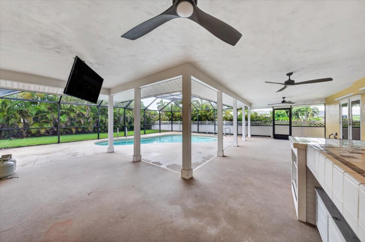 100 Matisse Cir W Property Photo 36