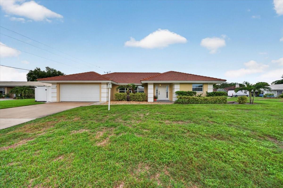 100 Matisse Cir W Property Photo 42