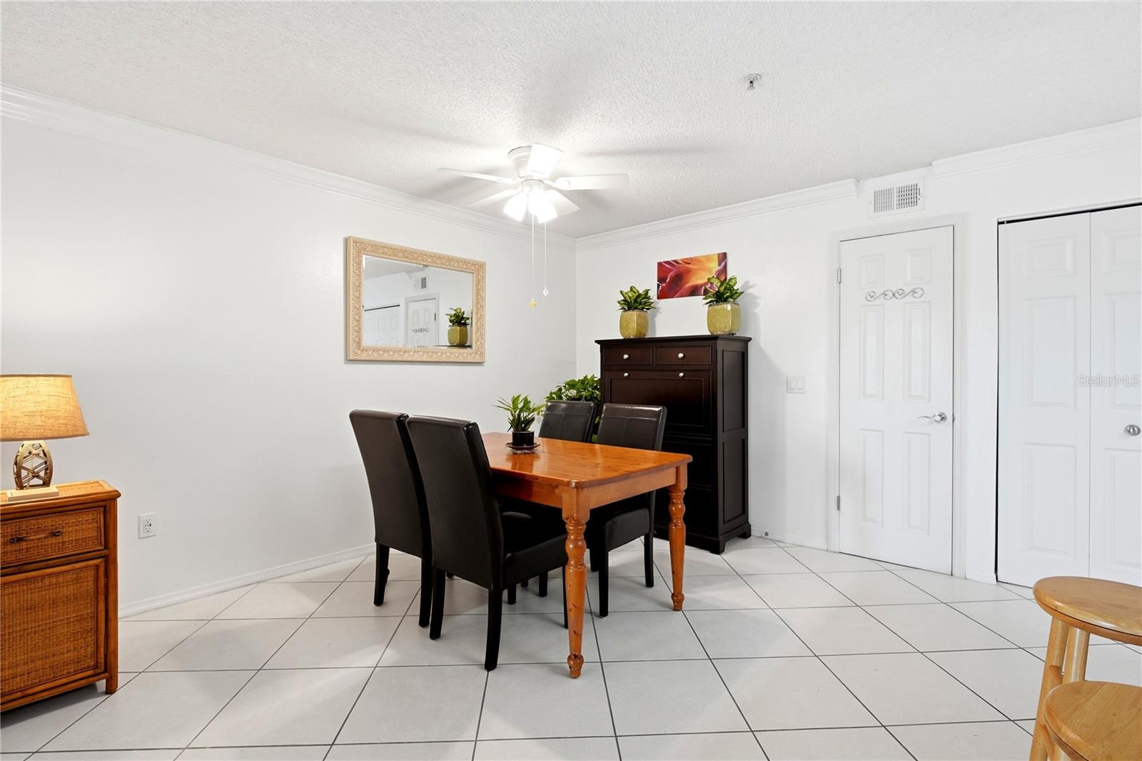 2400 Feather Sound Dr #427 Property Photo 10