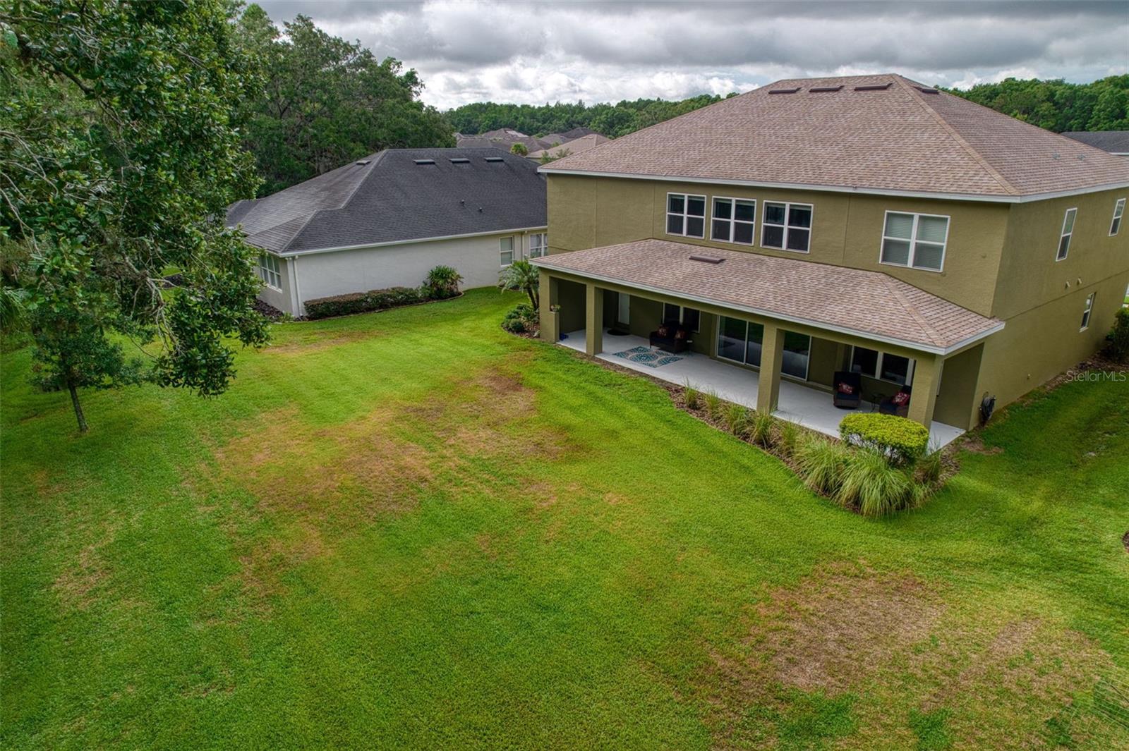 26888 Fiddlewood Loop Property Photo 5
