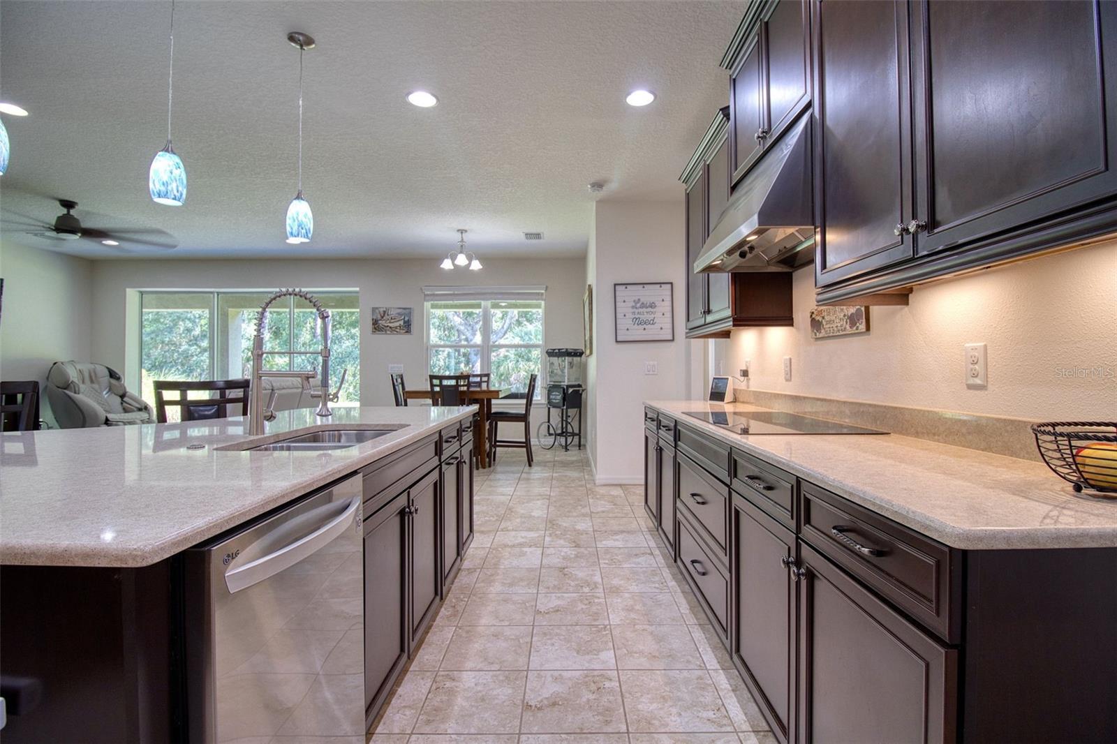 26888 Fiddlewood Loop Property Photo 8