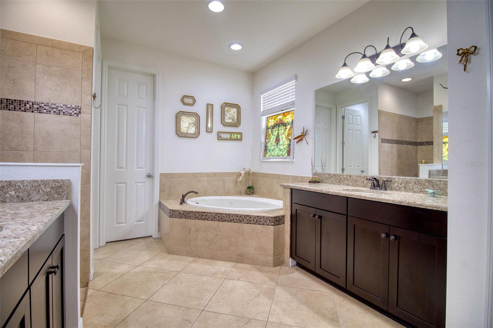 26888 Fiddlewood Loop Property Photo 28