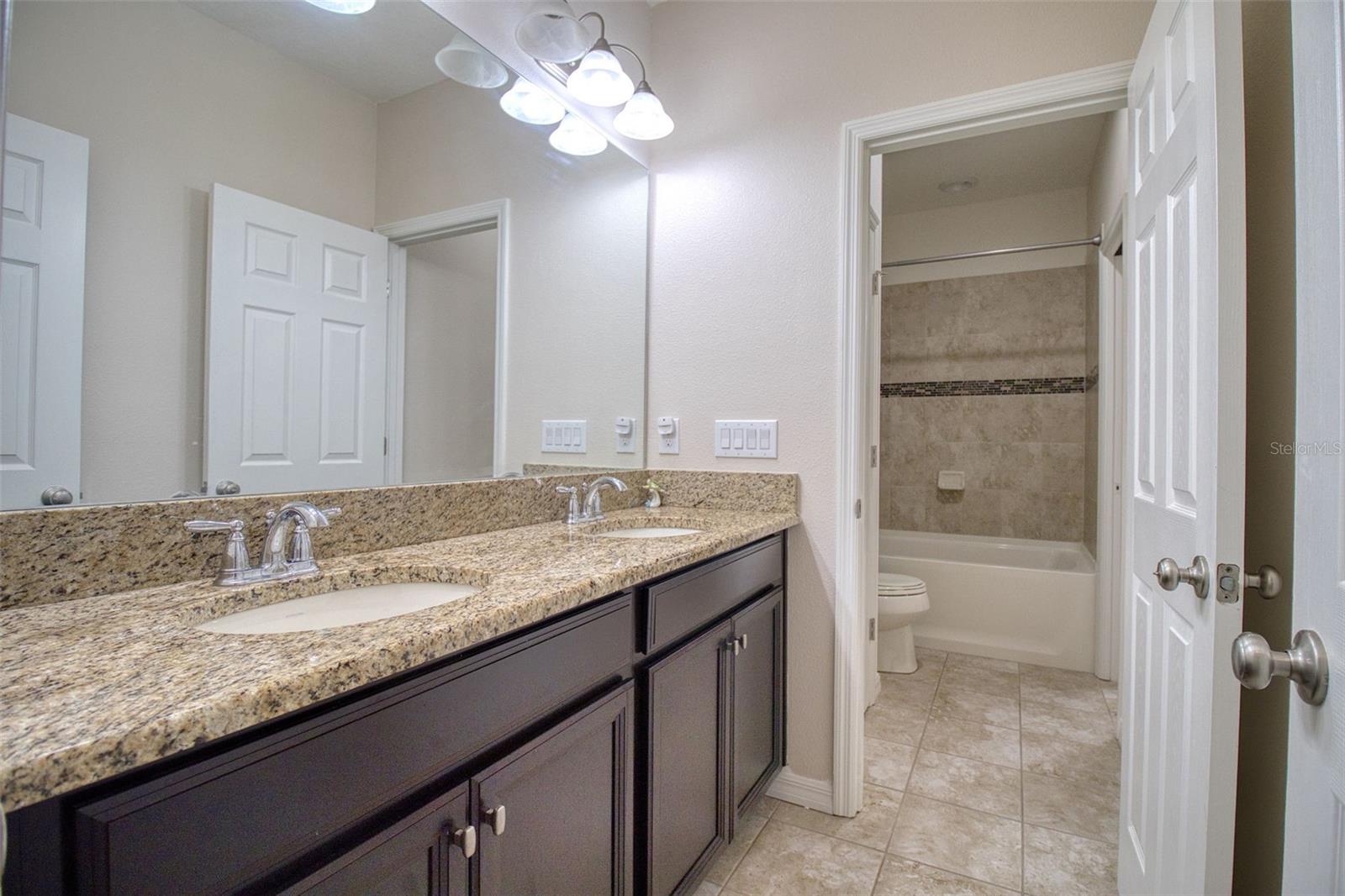 26888 Fiddlewood Loop Property Photo 44